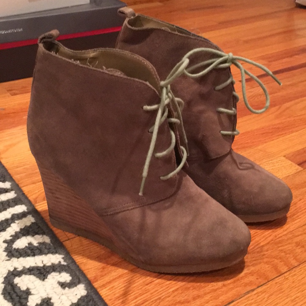 Wedge booties